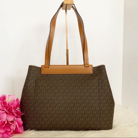 📌CLOSING SALE📌MICHAEL KORS SHOULDER TOTE Set - Picture 4 of 7